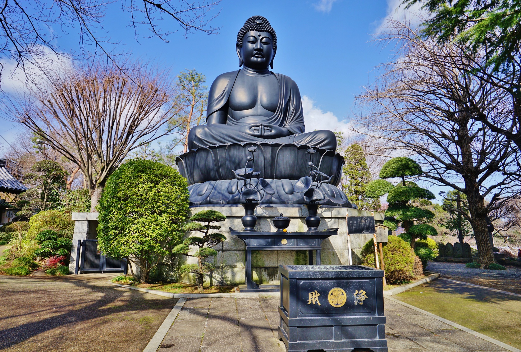 東京都板橋区で特殊清掃を依頼する前に知っておくべきこと